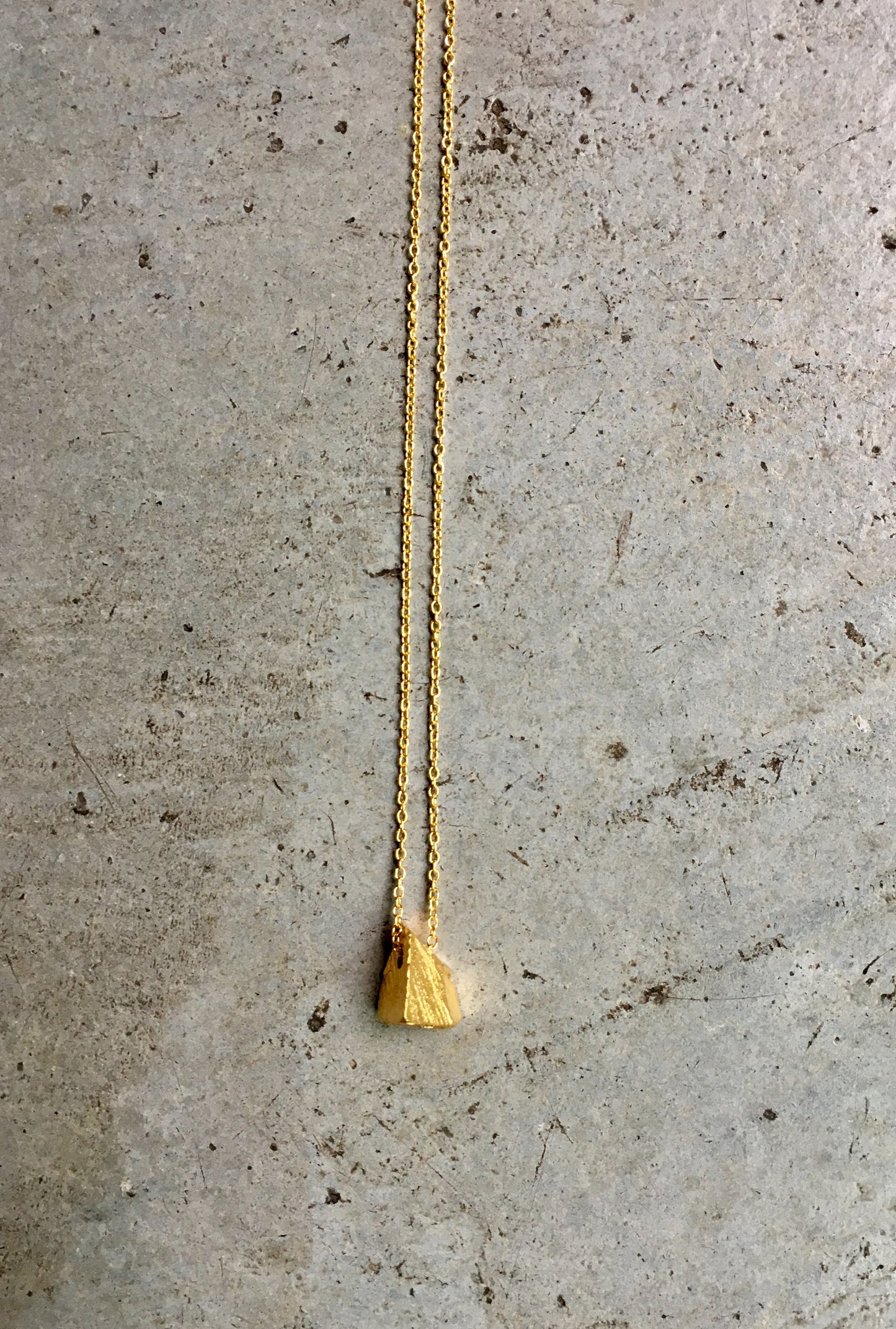 ALCHEMY MINIMAL UNISEX NECKLACE
