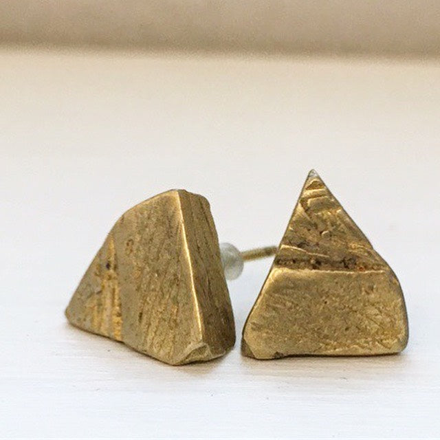 ALCHEMY POST PIRAMID EARRINGS