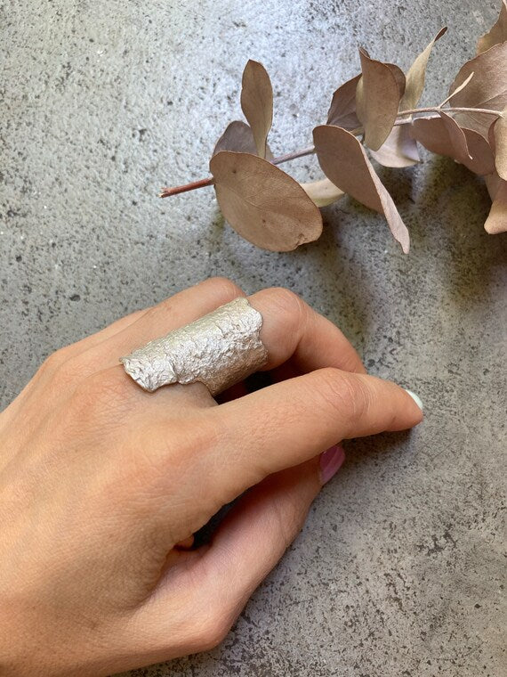 STERLING SILVER TEXTURIZED BIG RING