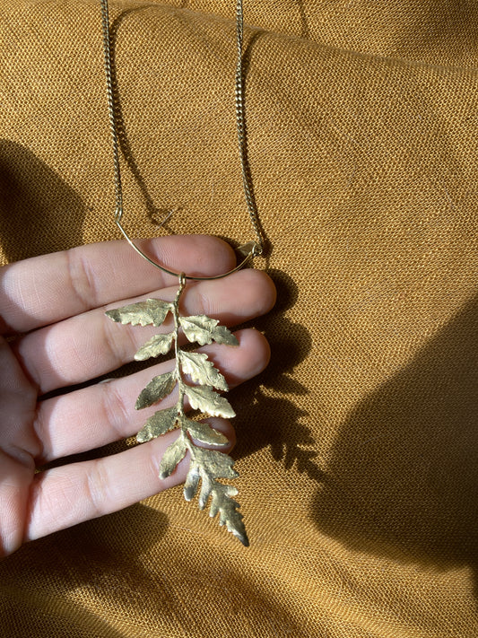 FERN GOLDEN NECKLACE