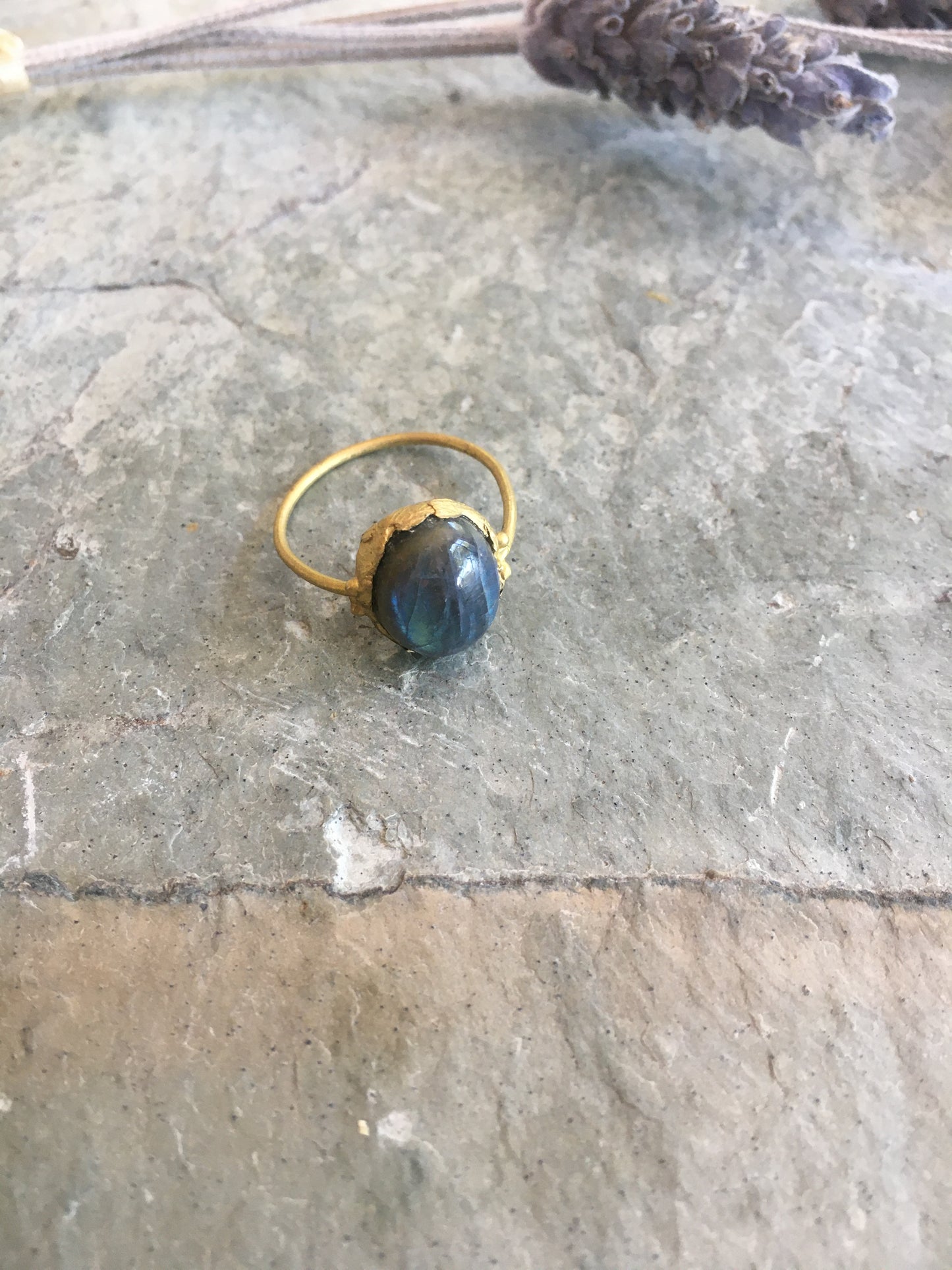 LABRADORITE RUSTIC MINIMAL RING