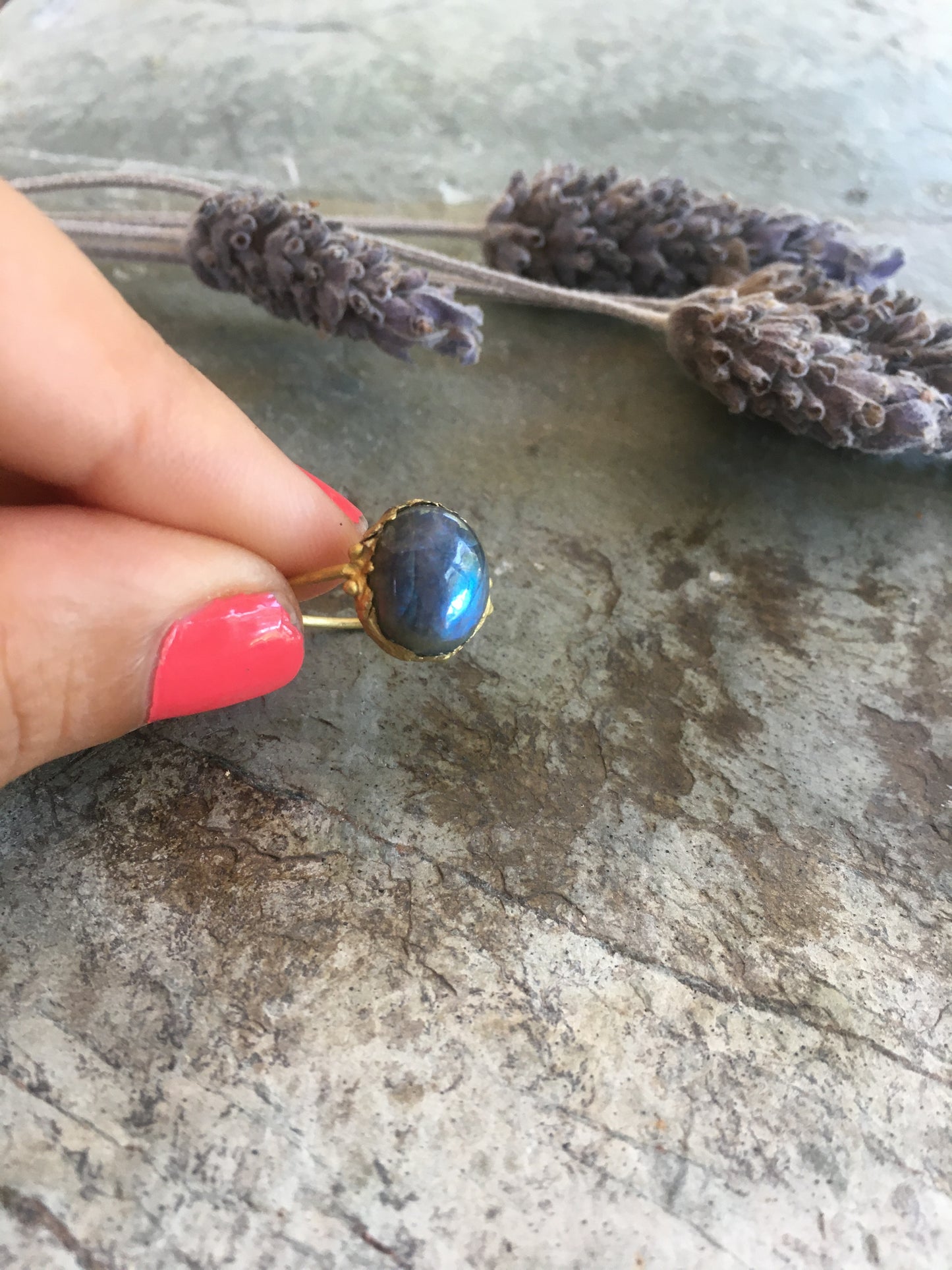 LABRADORITE RUSTIC MINIMAL RING