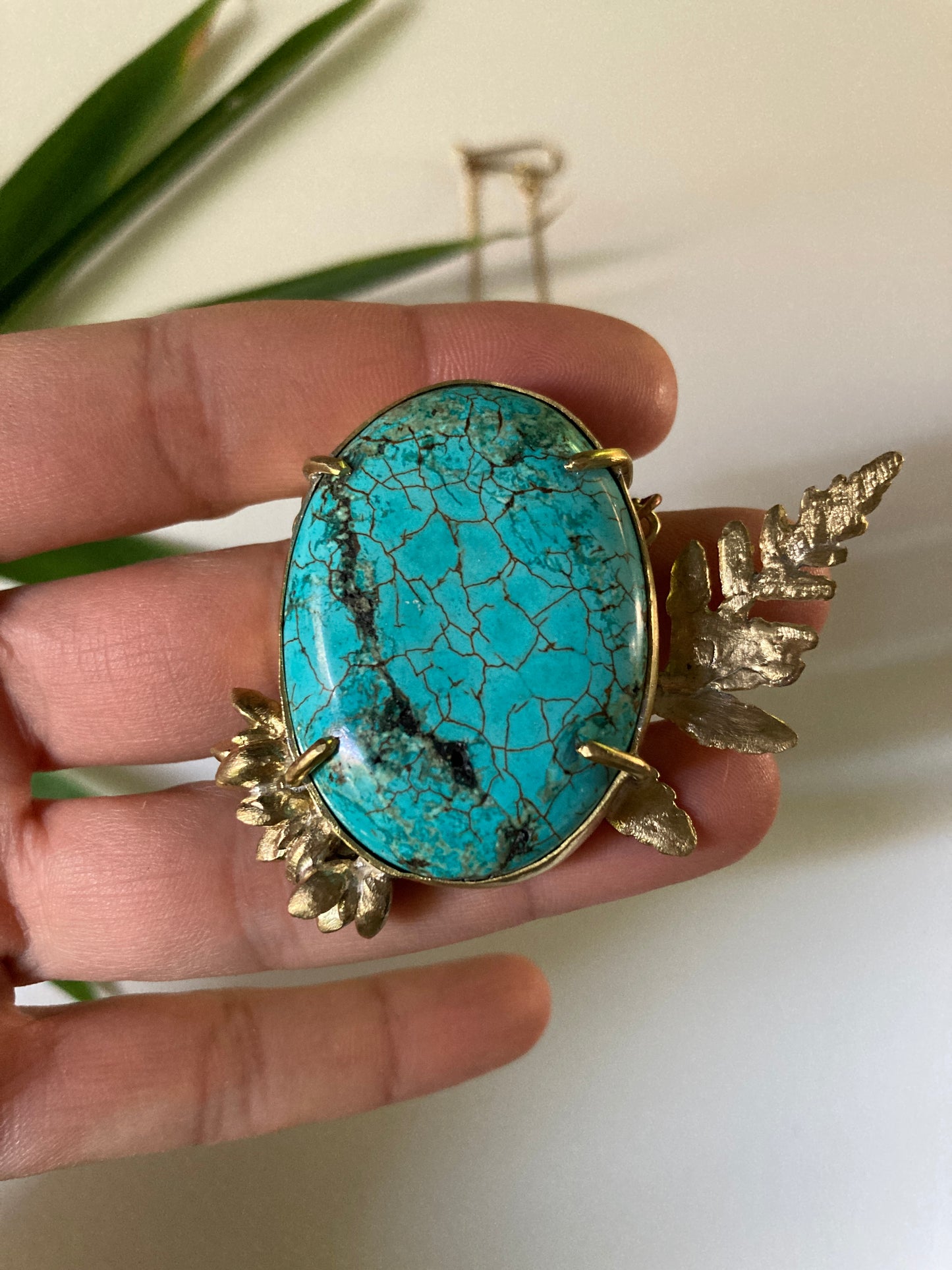 REAL BIG TURQUOISE NECKLACE WITH BOTANICAL GRIMPS.