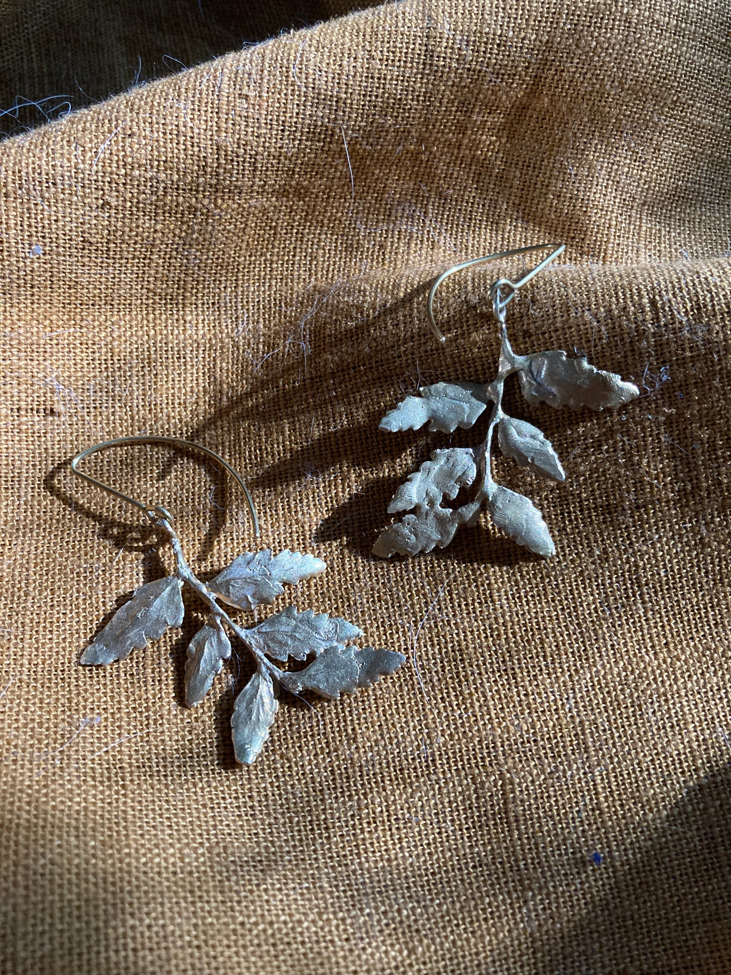 FERN GOLDEN EARRINGS