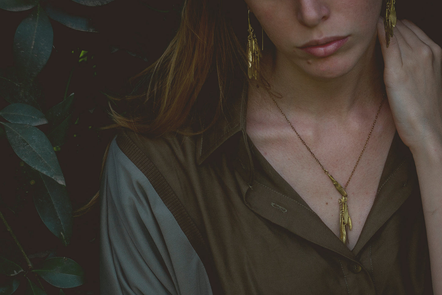 LONG CLUSTER SEED GOLDEN EARRINGS